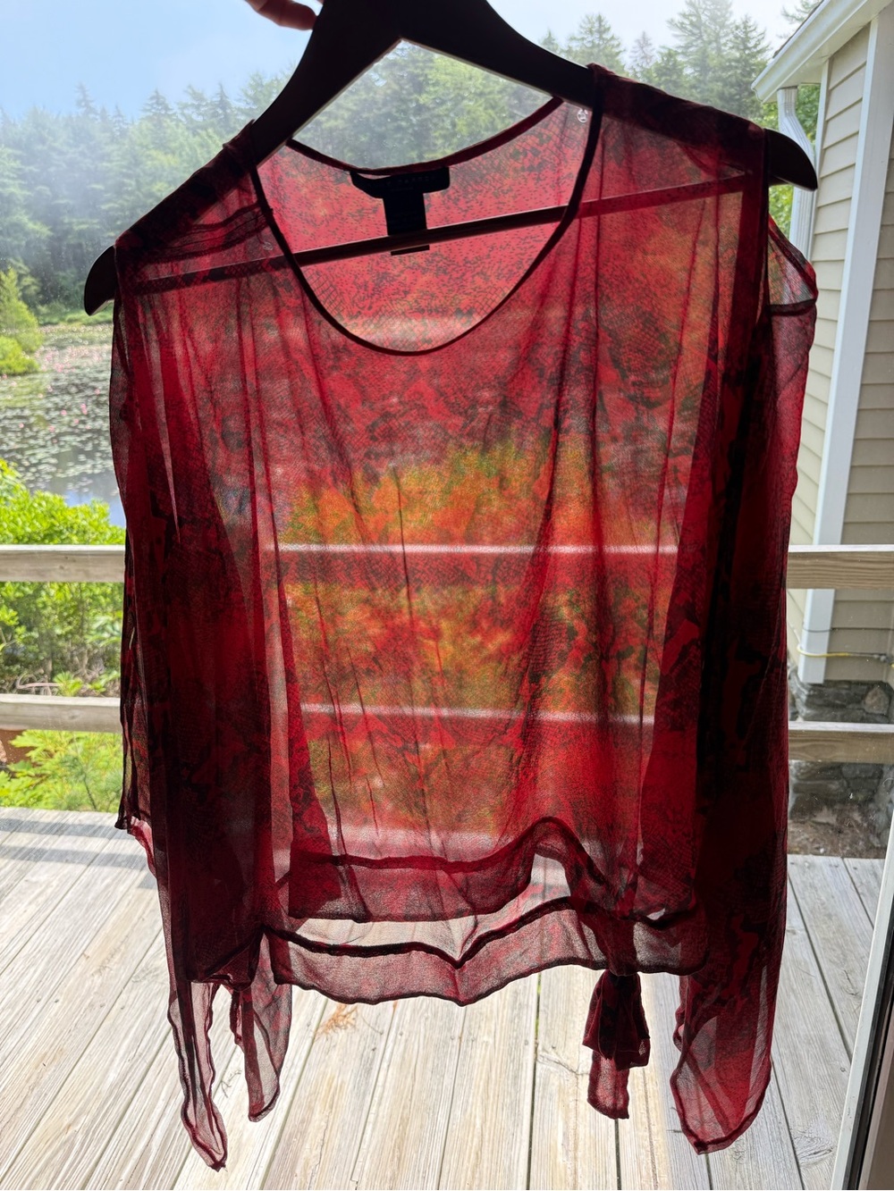 2x Anne Carson 100% Silk Red and Black Snake Pattern Sheer Cropped Blouse